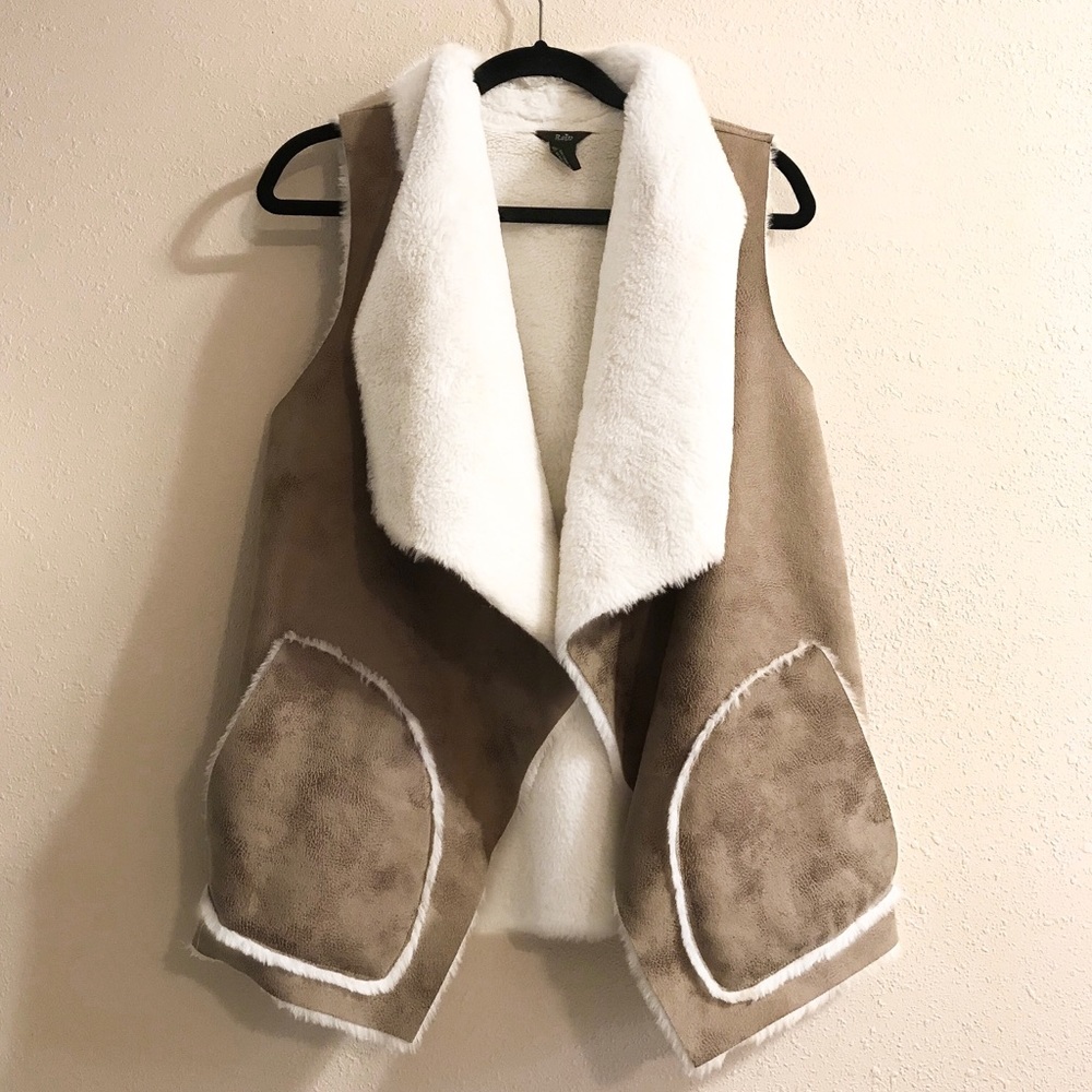 Like new Vest
